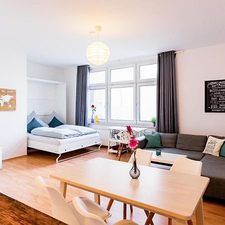 Helle Wohnung In Top-Lage, Hasselbachplatz - Altstadt, W-Lan, 4 Schlafplaetze Magdeburg Luaran gambar